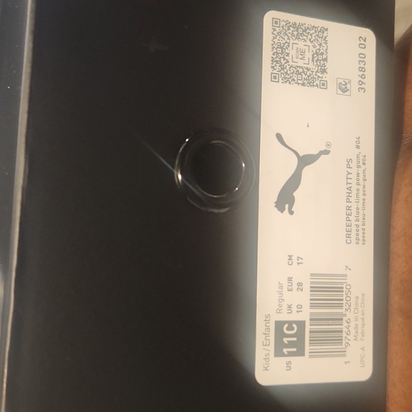 1 hr sale FENTY PUMA  sneakers size 11c - Picture 6 of 6